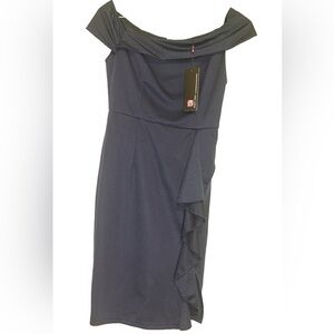 Elegant Navy Off-Shoulder Dress *NEW WITH TAGS*. Super flattering!